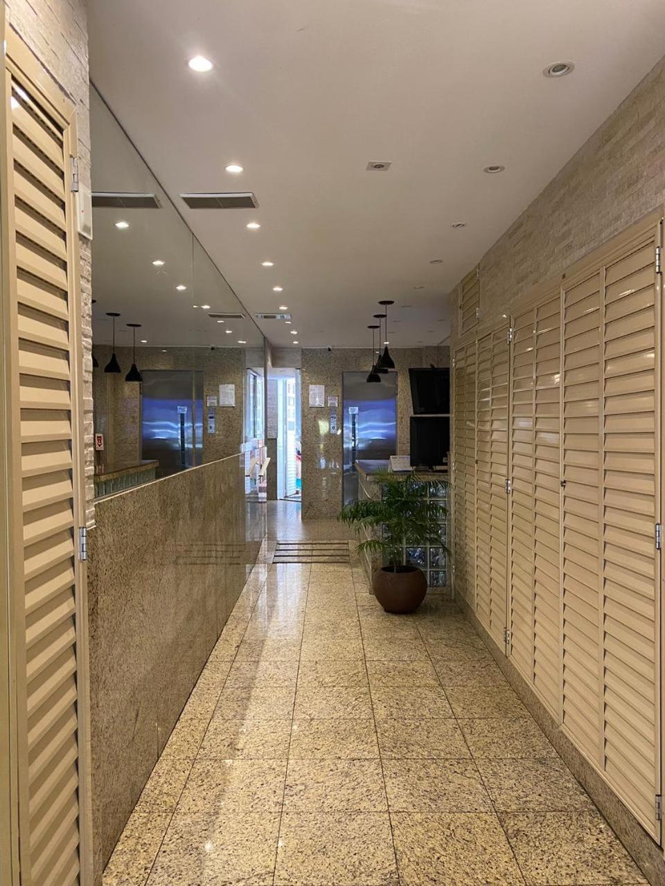 Quarto Privativo A Uma Quadra Da Praia De Copacabana Rio de Janeiro Bagian luar foto
